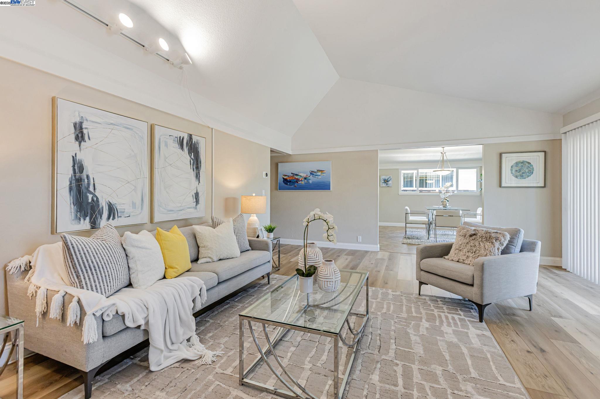 Detail Gallery Image 7 of 27 For 2692 Shadow Mountain Drive, San Ramon,  CA 94583-1828 - 2 Beds | 2 Baths