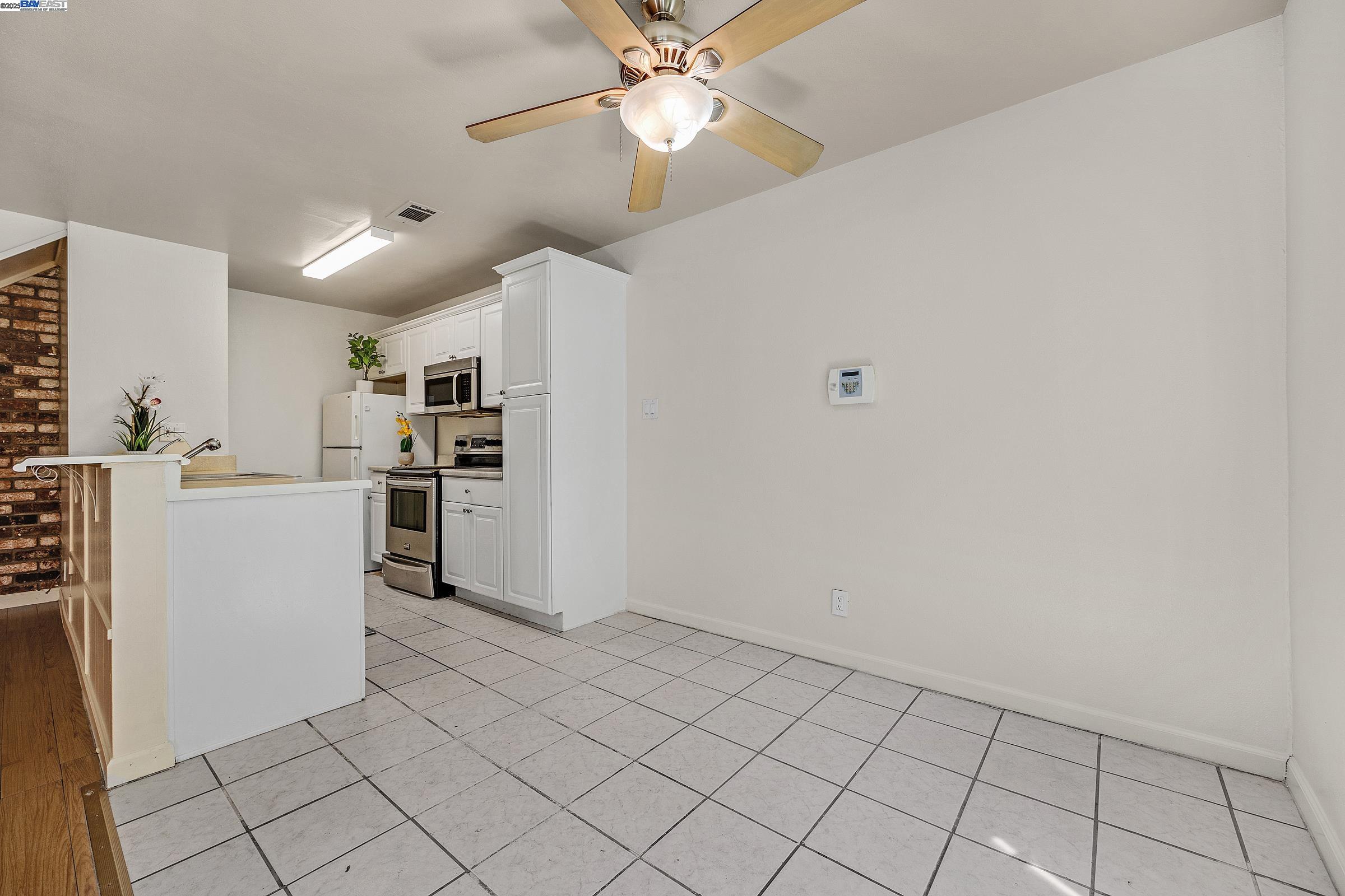 Photo #14: 41108433 Listing: Photo #14