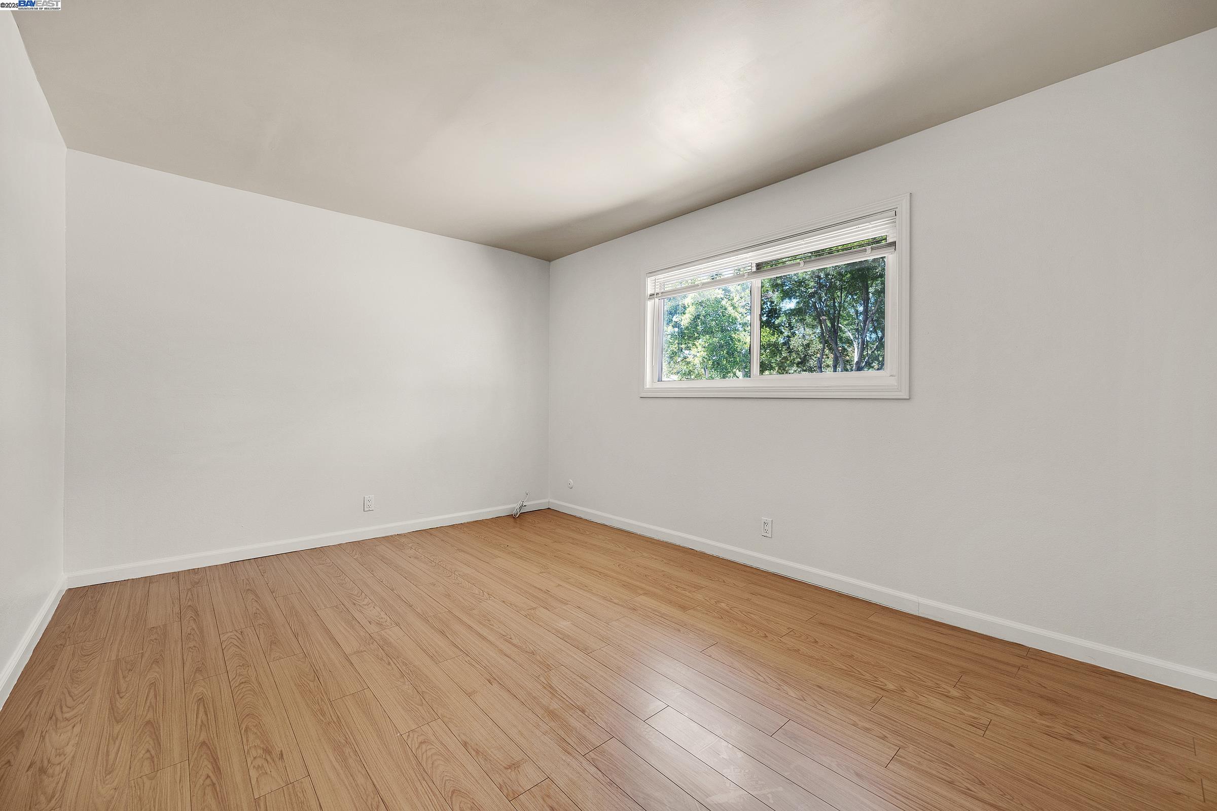 Photo #28: 41108433 Listing: Photo #28