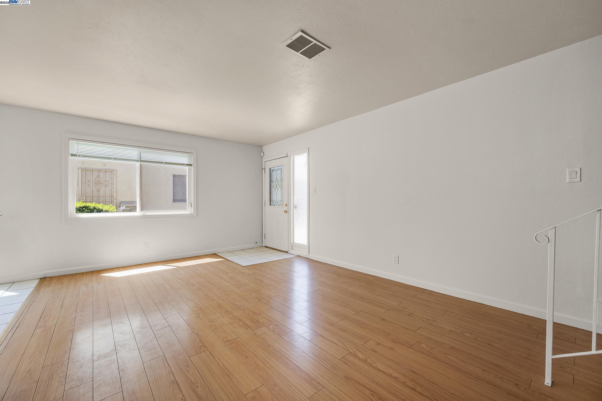 Photo #6: 41108433 Listing 