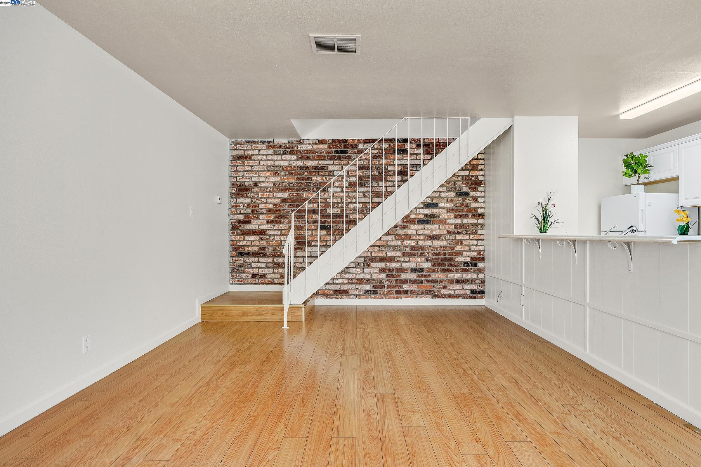 Photo #10: 41108433 Listing: Photo #10