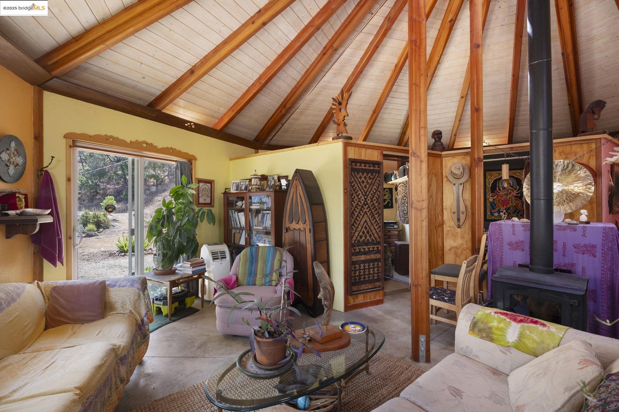 Detail Gallery Image 4 of 60 For 1244 Stallion Way, Angels Camp,  CA 95222 - 2 Beds | 1 Baths