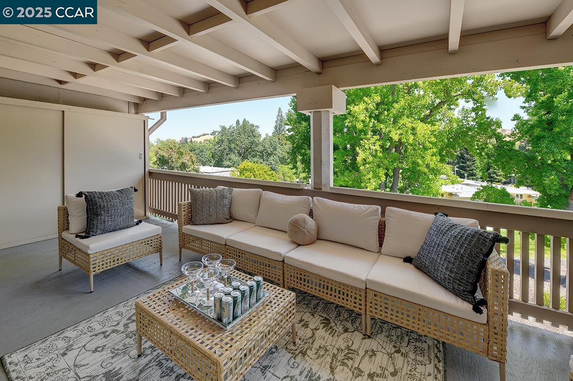 Detail Gallery Image 11 of 49 For 1112 Rockledge Ln #5,  Walnut Creek,  CA 94595 - 2 Beds | 1 Baths