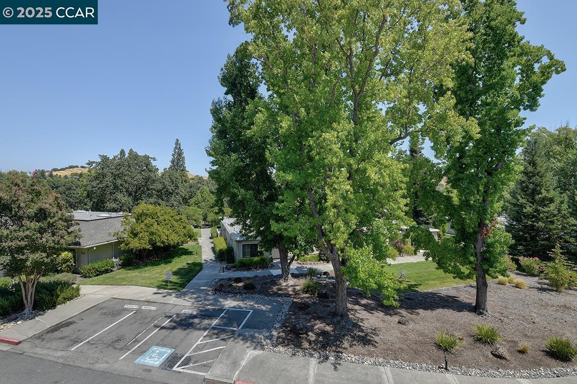 Detail Gallery Image 12 of 49 For 1112 Rockledge Ln #5,  Walnut Creek,  CA 94595 - 2 Beds | 1 Baths