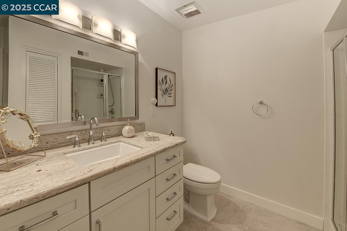 Detail Gallery Image 24 of 49 For 1112 Rockledge Ln #5,  Walnut Creek,  CA 94595 - 2 Beds | 1 Baths