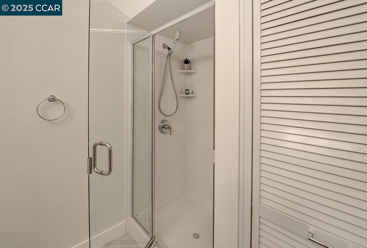 Detail Gallery Image 25 of 49 For 1112 Rockledge Ln #5,  Walnut Creek,  CA 94595 - 2 Beds | 1 Baths