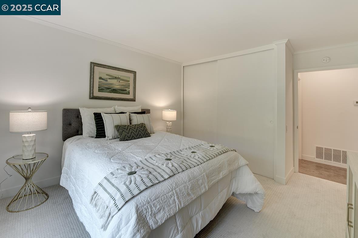 Detail Gallery Image 30 of 49 For 1112 Rockledge Ln #5,  Walnut Creek,  CA 94595 - 2 Beds | 1 Baths