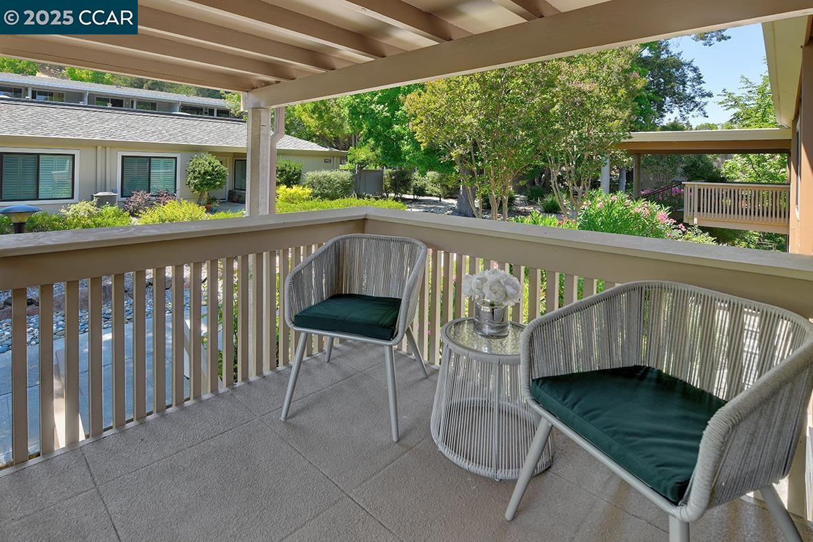 Detail Gallery Image 34 of 49 For 1112 Rockledge Ln #5,  Walnut Creek,  CA 94595 - 2 Beds | 1 Baths