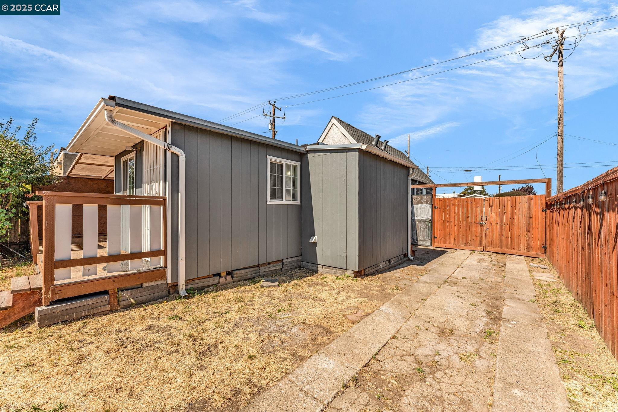 Detail Gallery Image 29 of 45 For 1706 14th St, San Pablo,  CA 94806-4313 - 3 Beds | 1 Baths