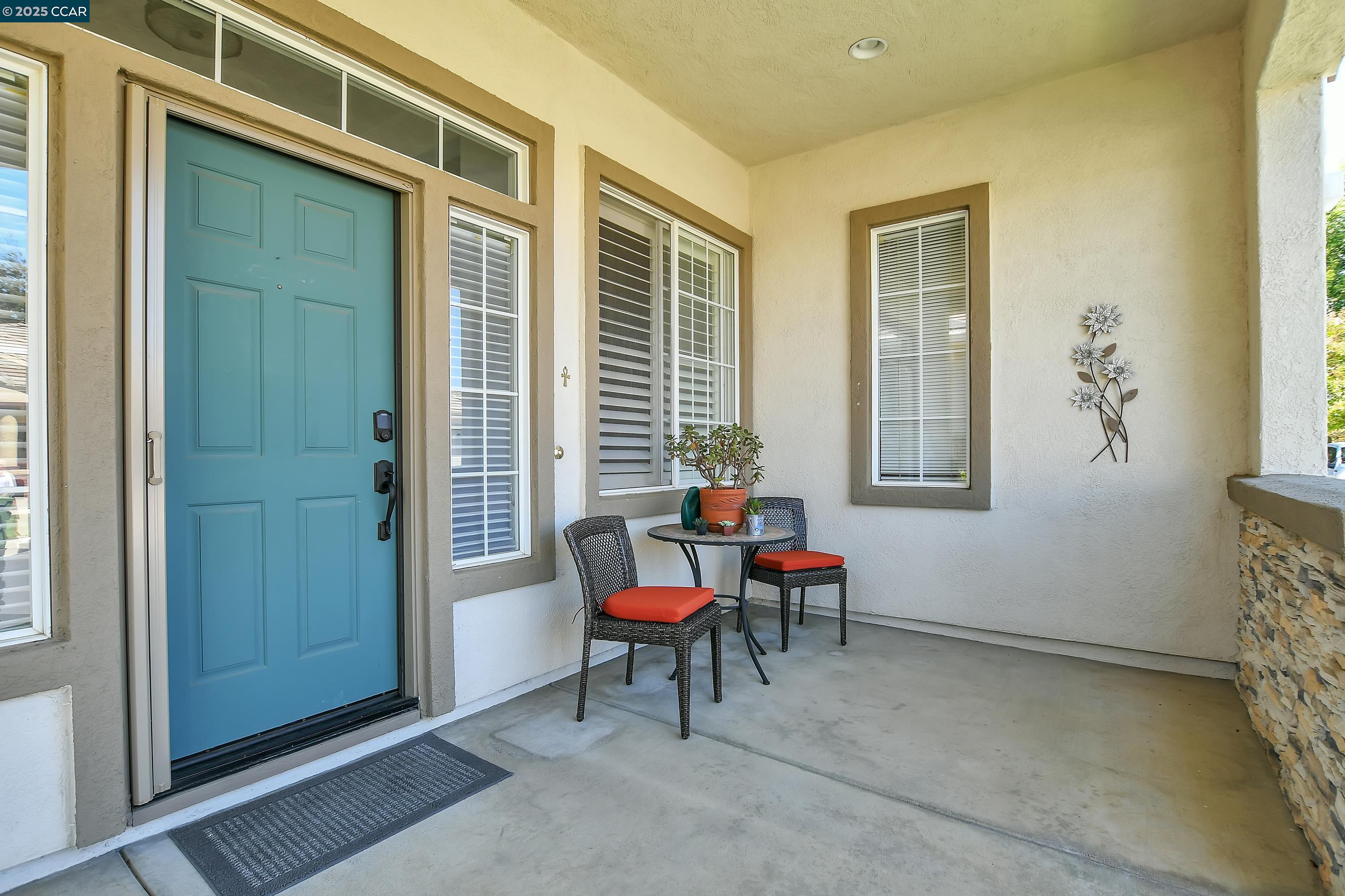 Detail Gallery Image 3 of 34 For 1820 Mariposa Way, Brentwood,  CA 94513 - 2 Beds | 2/1 Baths