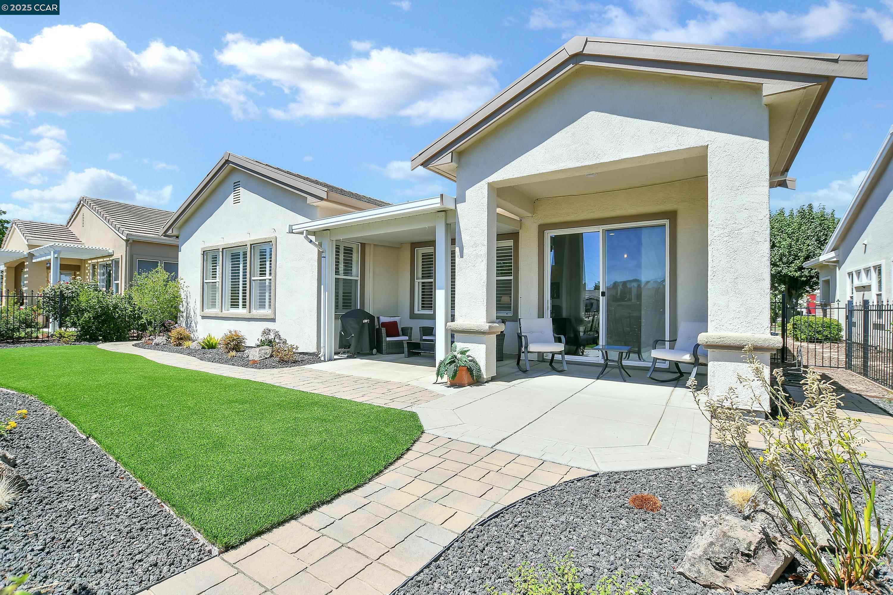 Detail Gallery Image 25 of 34 For 1820 Mariposa Way, Brentwood,  CA 94513 - 2 Beds | 2/1 Baths