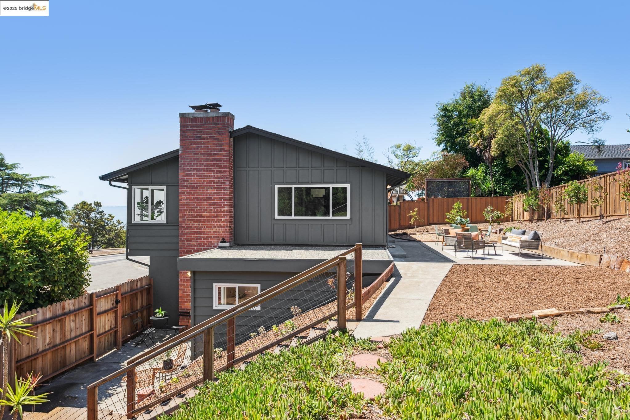 Detail Gallery Image 51 of 54 For 9 Yarmouth Ct, Oakland,  CA 94619 - 4 Beds | 3 Baths