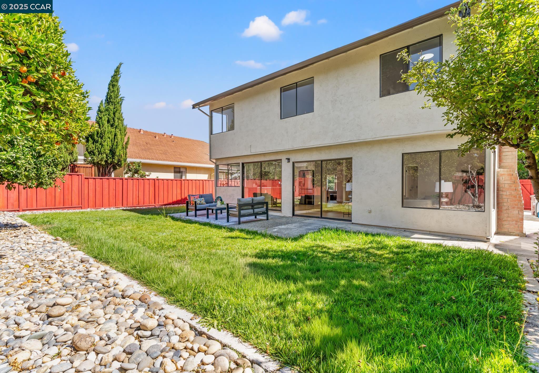 Detail Gallery Image 28 of 59 For 32945 Regents Blvd, Union City,  CA 94587 - 4 Beds | 2/1 Baths