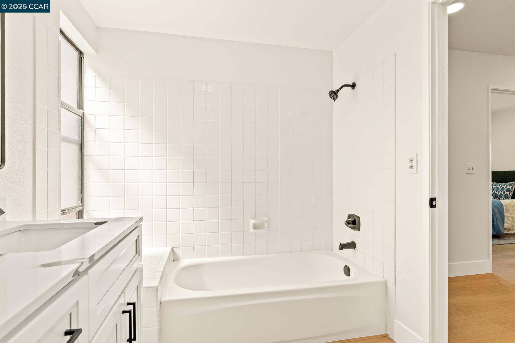 Detail Gallery Image 39 of 59 For 32945 Regents Blvd, Union City,  CA 94587 - 4 Beds | 2/1 Baths