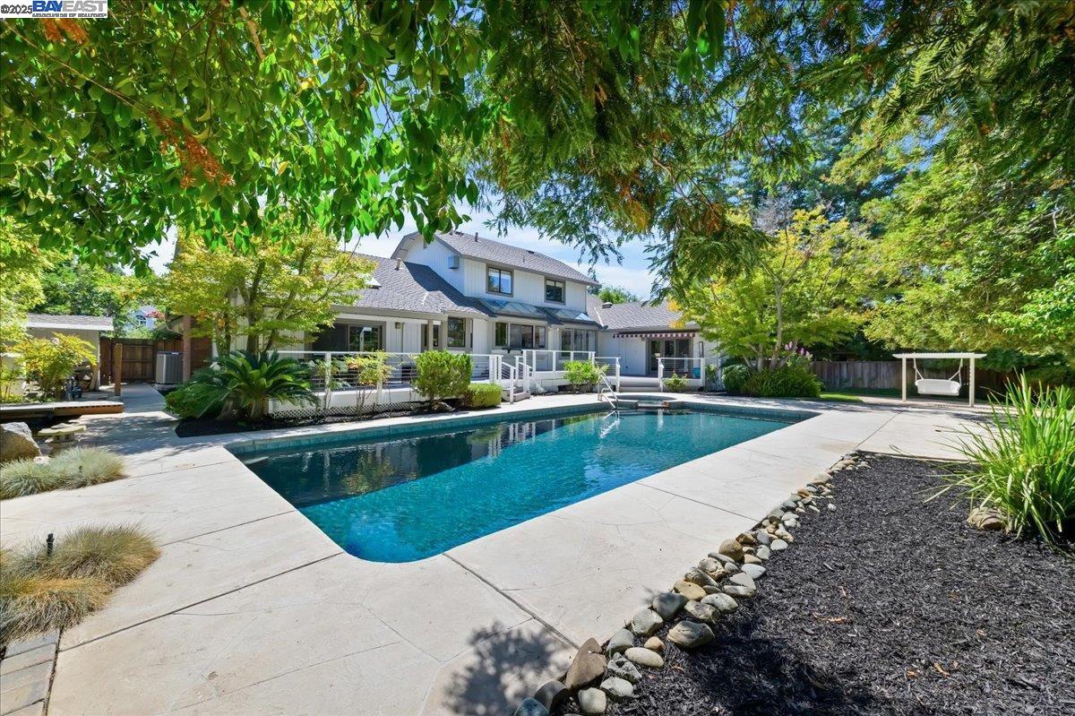Detail Gallery Image 45 of 51 For 578 Regulus Rd, Livermore,  CA 94550 - 4 Beds | 3 Baths