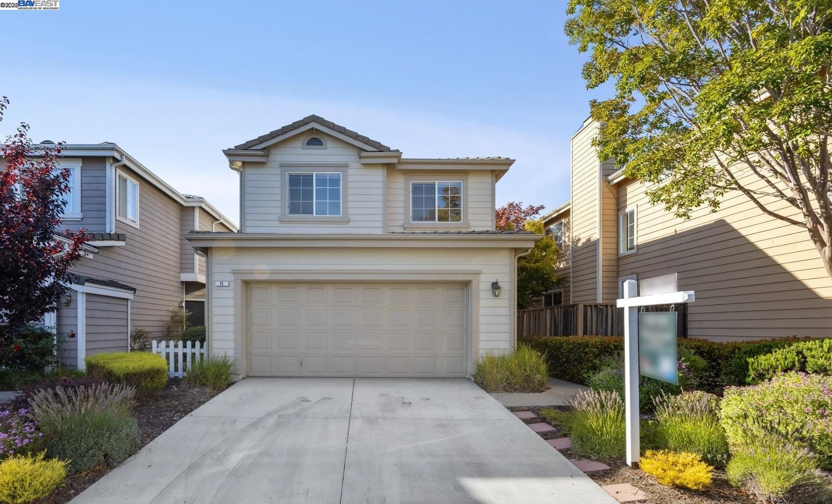 Detail Gallery Image 1 of 1 For 15 Mcdonnel Rd, Alameda,  CA 94502 - 3 Beds | 2/1 Baths