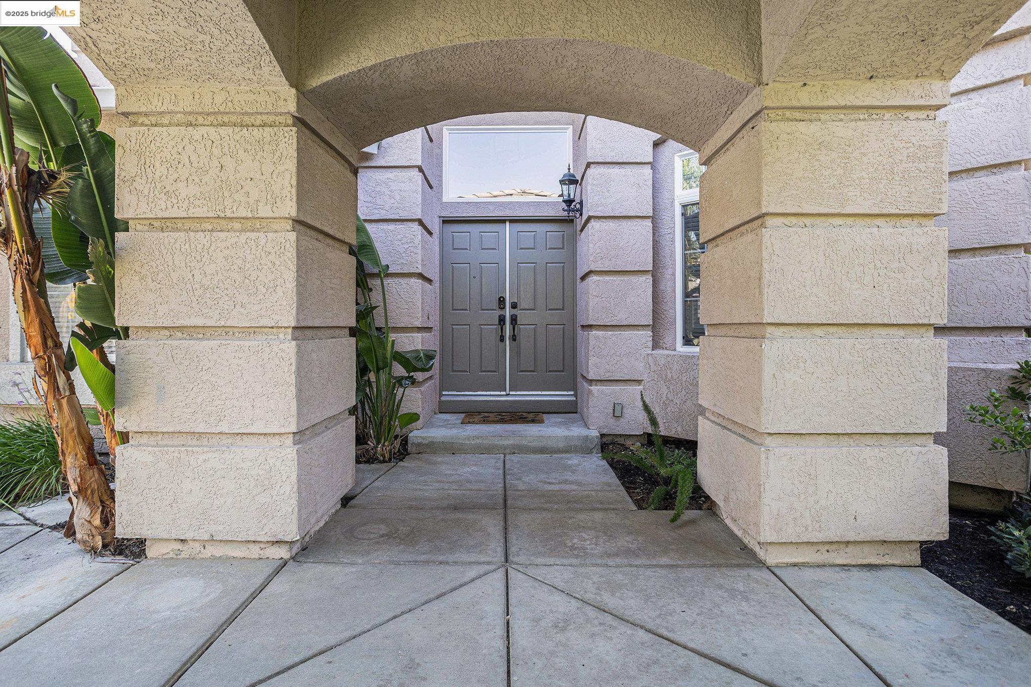 Detail Gallery Image 3 of 29 For 144 Putter Dr, Brentwood,  CA 94513 - 4 Beds | 3 Baths