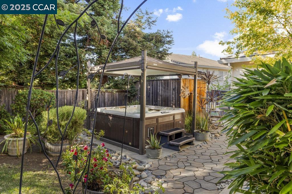 Detail Gallery Image 51 of 59 For 82 Bear Place, Clayton,  CA 94517 - 5 Beds | 3 Baths