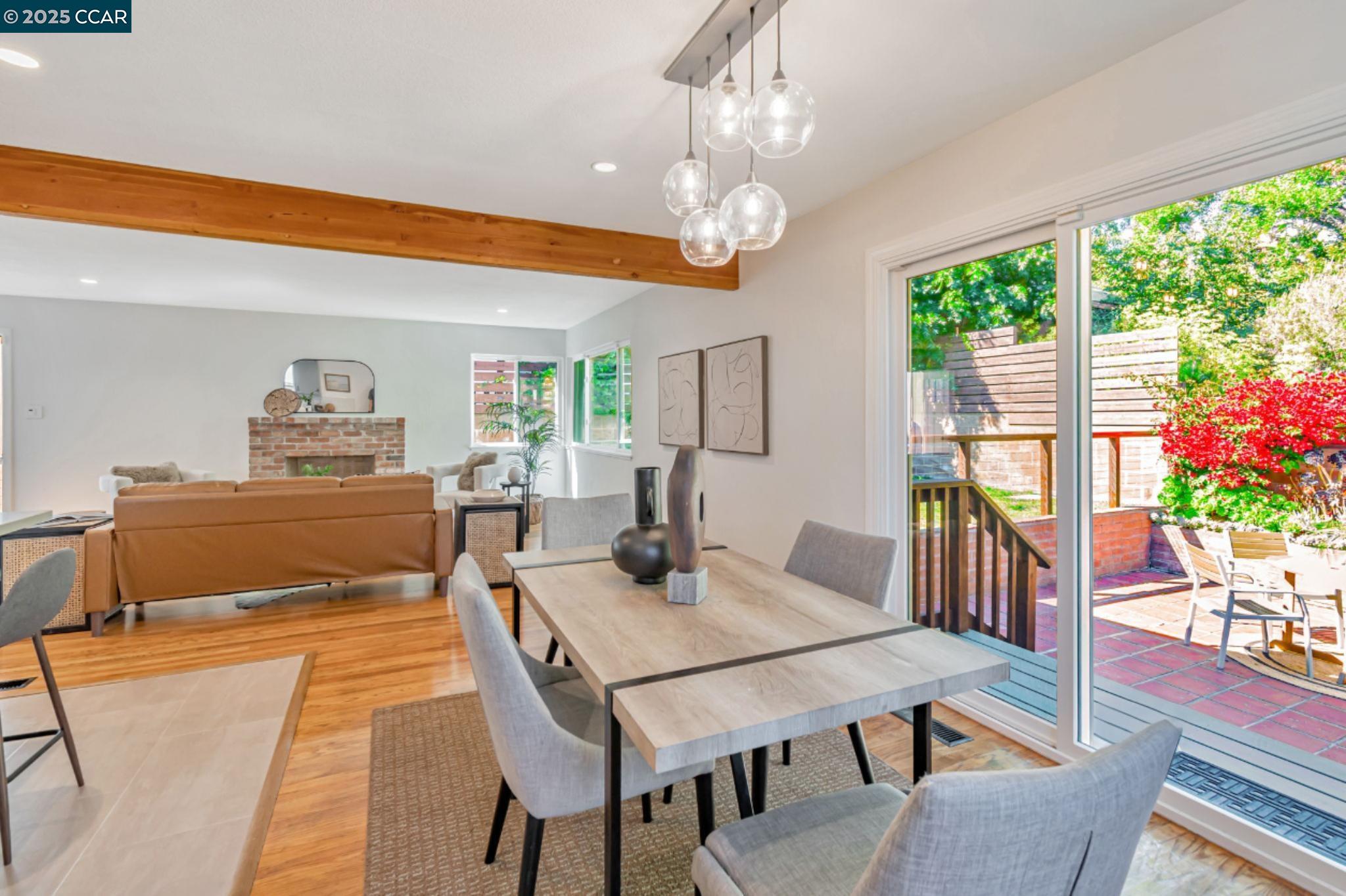 Detail Gallery Image 13 of 34 For 3620 Harbor View Ave, Oakland,  CA 94619 - 3 Beds | 2 Baths