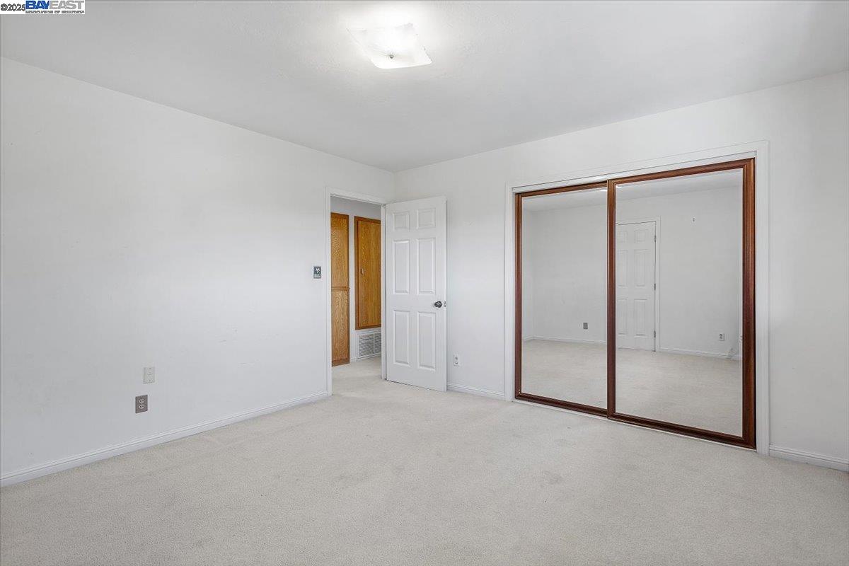 Detail Gallery Image 29 of 60 For 3491 Middleton Ave, Castro Valley,  CA 94546 - 5 Beds | 3/1 Baths