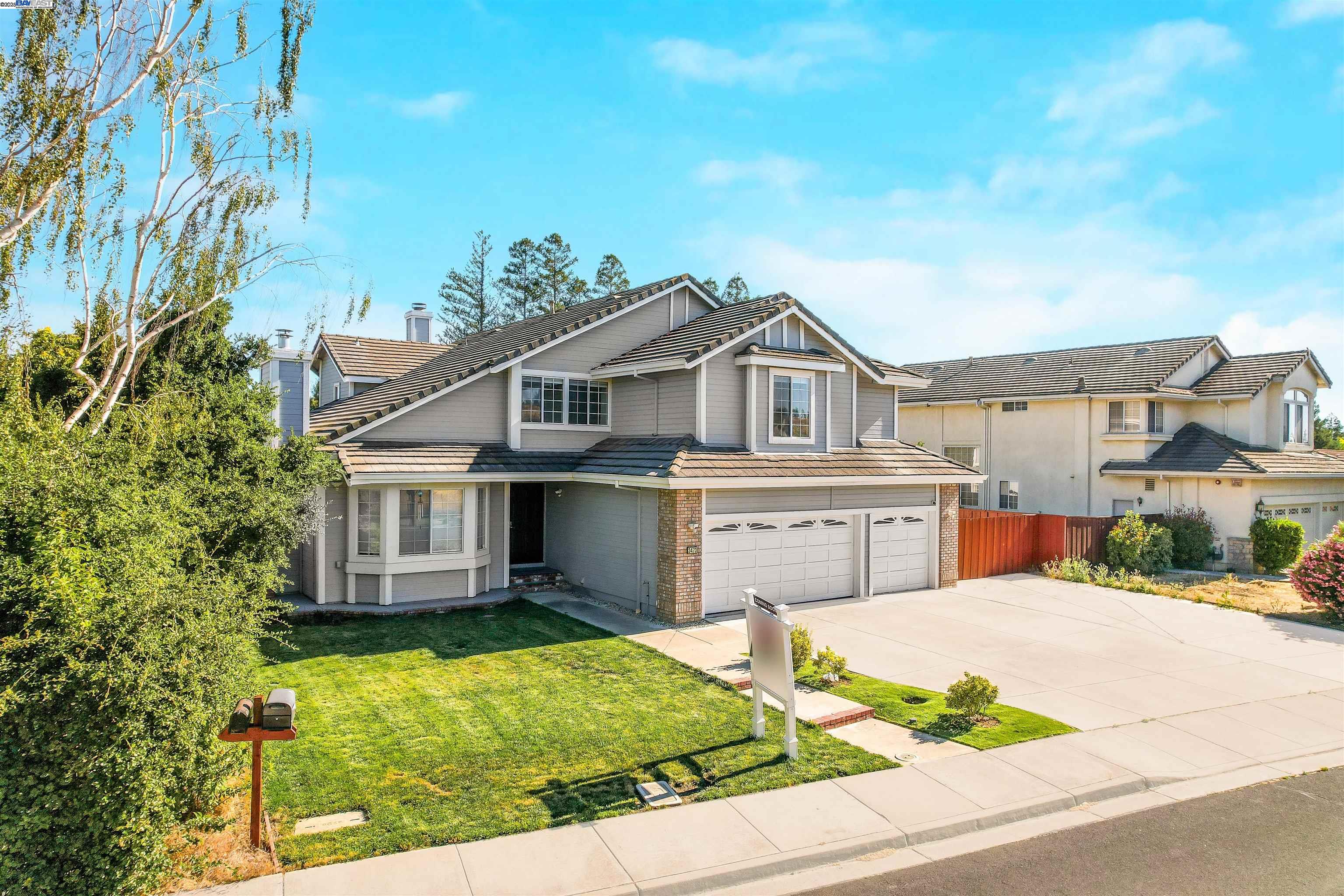 Detail Gallery Image 2 of 50 For 3473 Edinburgh Dr, Livermore,  CA 94551 - 6 Beds | 3 Baths