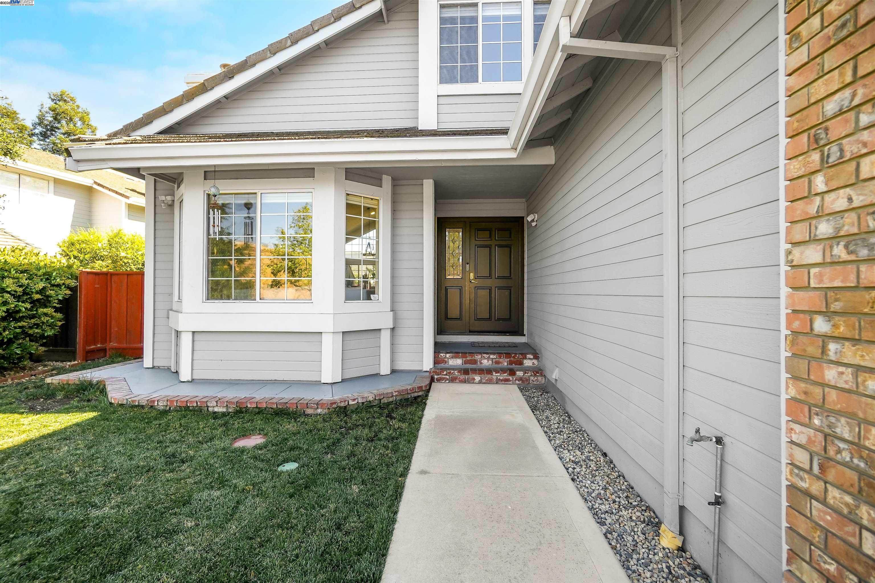 Detail Gallery Image 3 of 50 For 3473 Edinburgh Dr, Livermore,  CA 94551 - 6 Beds | 3 Baths