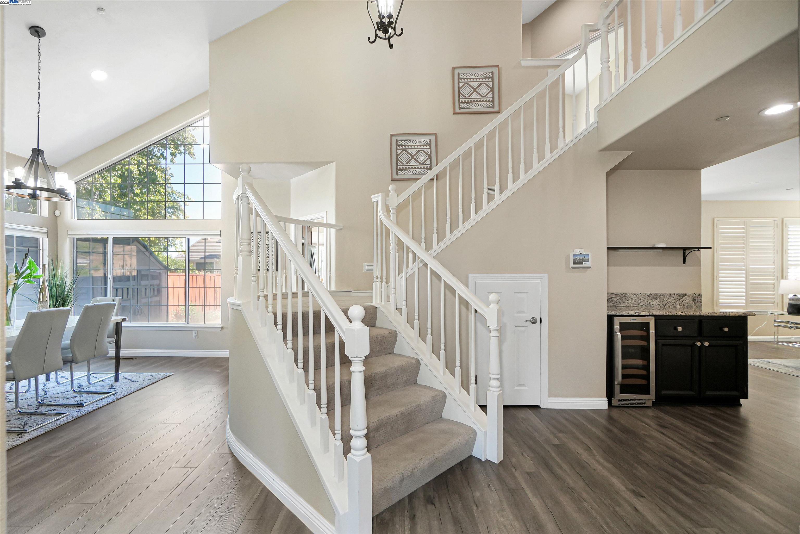 Detail Gallery Image 10 of 50 For 3473 Edinburgh Dr, Livermore,  CA 94551 - 6 Beds | 3 Baths