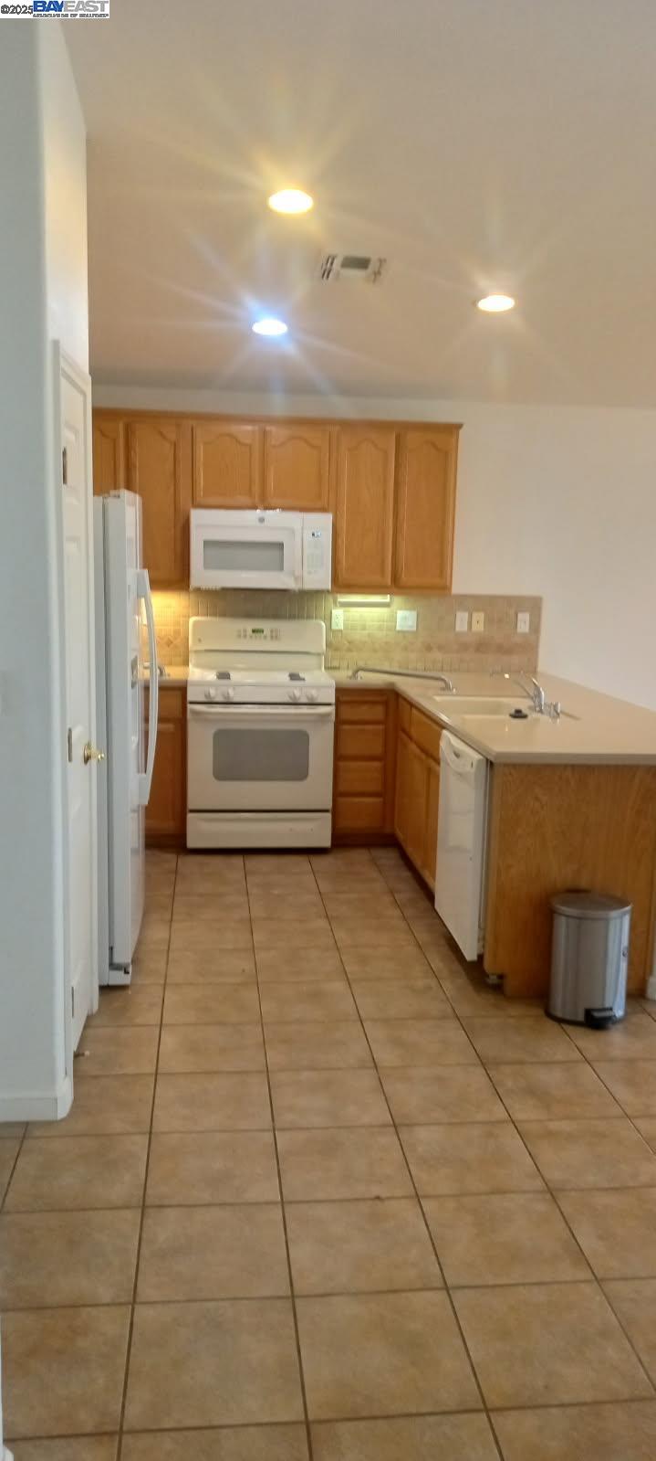 Detail Gallery Image 11 of 29 For 308 Willow Brook Way, Rio Vista,  CA 94571 - 2 Beds | 2 Baths