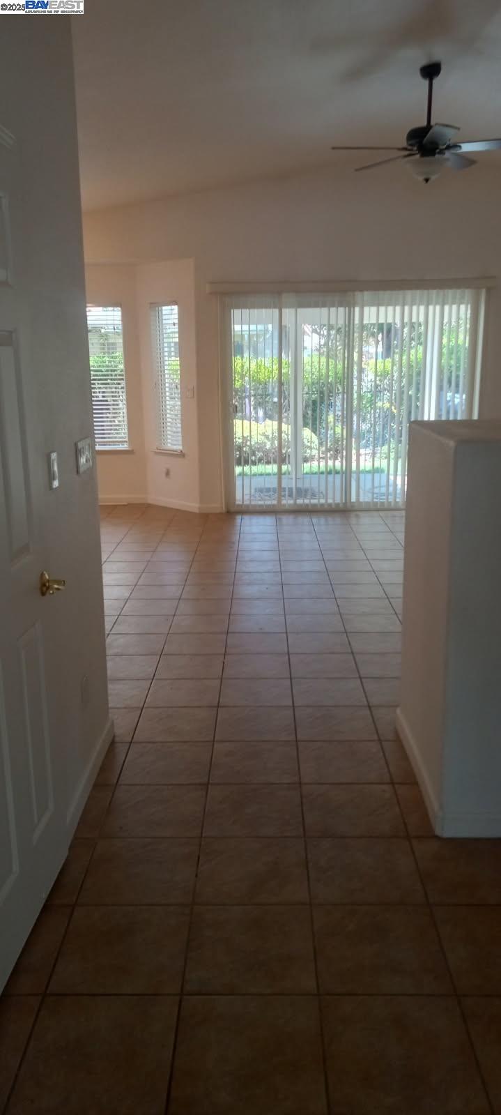 Detail Gallery Image 8 of 29 For 308 Willow Brook Way, Rio Vista,  CA 94571 - 2 Beds | 2 Baths