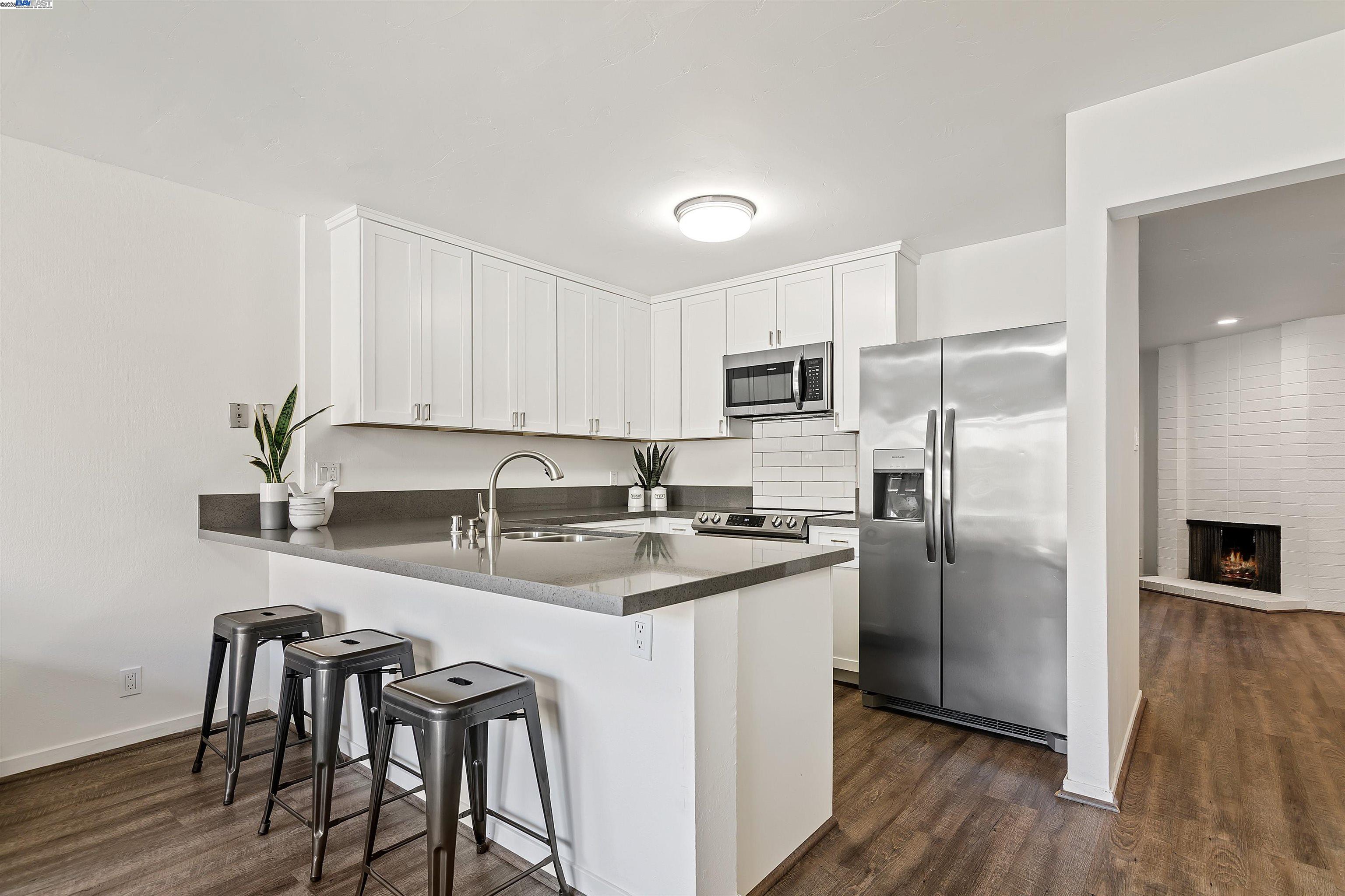 Photo #11: 41108459 Listing: Photo #11