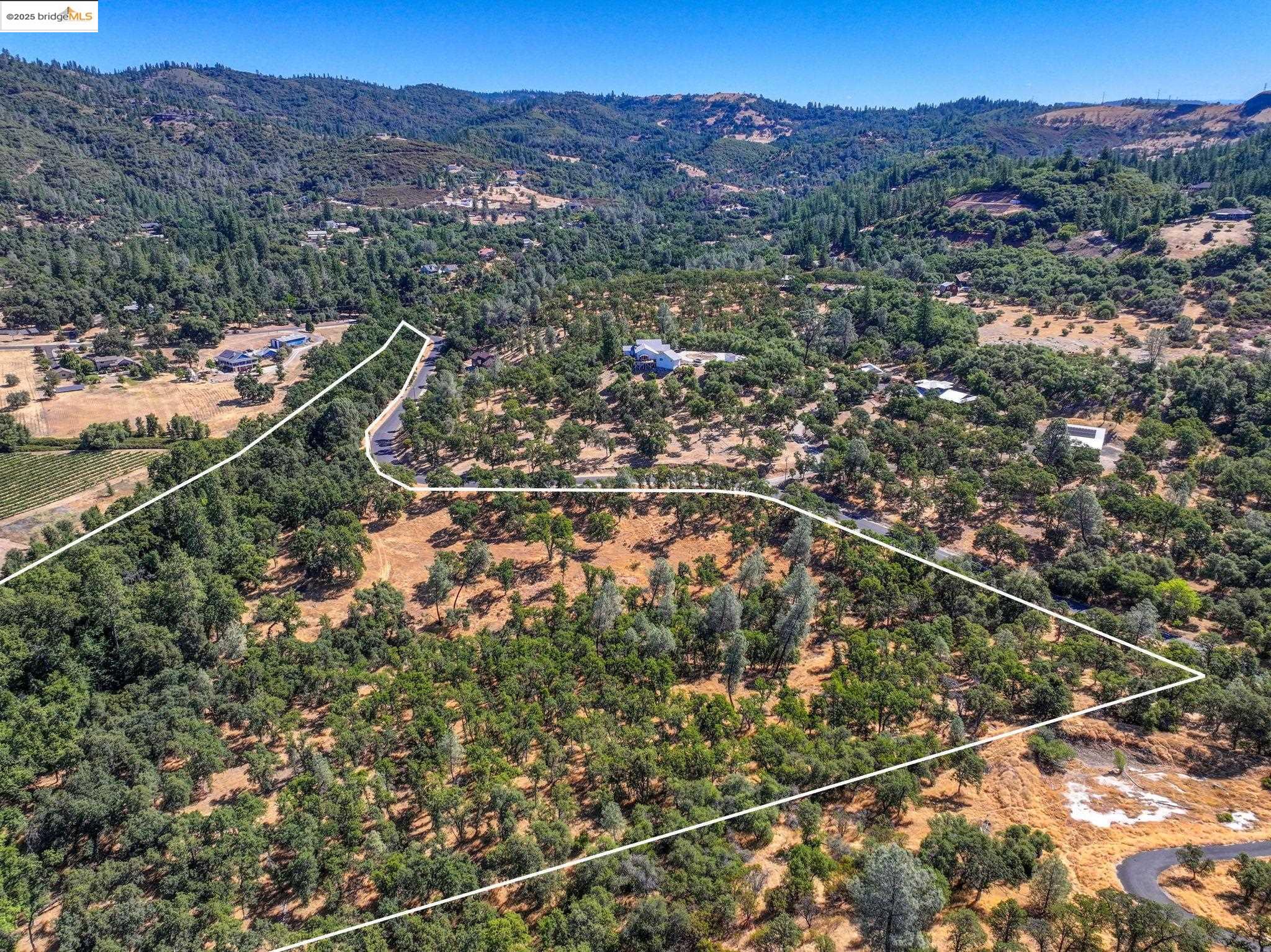 Detail Gallery Image 4 of 20 For Vineyard Terrace Dr., Murphys,  CA 95247 - – Beds | – Baths