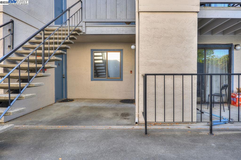 Detail Gallery Image 13 of 22 For 845 Woodside Way #111,  San Mateo,  CA 94401 - 2 Beds | 2 Baths