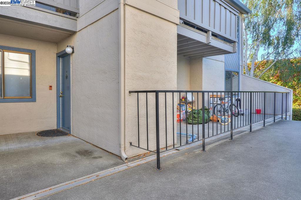 Detail Gallery Image 14 of 22 For 845 Woodside Way #111,  San Mateo,  CA 94401 - 2 Beds | 2 Baths