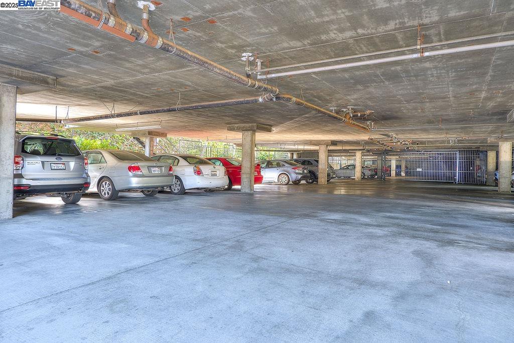 Detail Gallery Image 21 of 22 For 845 Woodside Way #111,  San Mateo,  CA 94401 - 2 Beds | 2 Baths