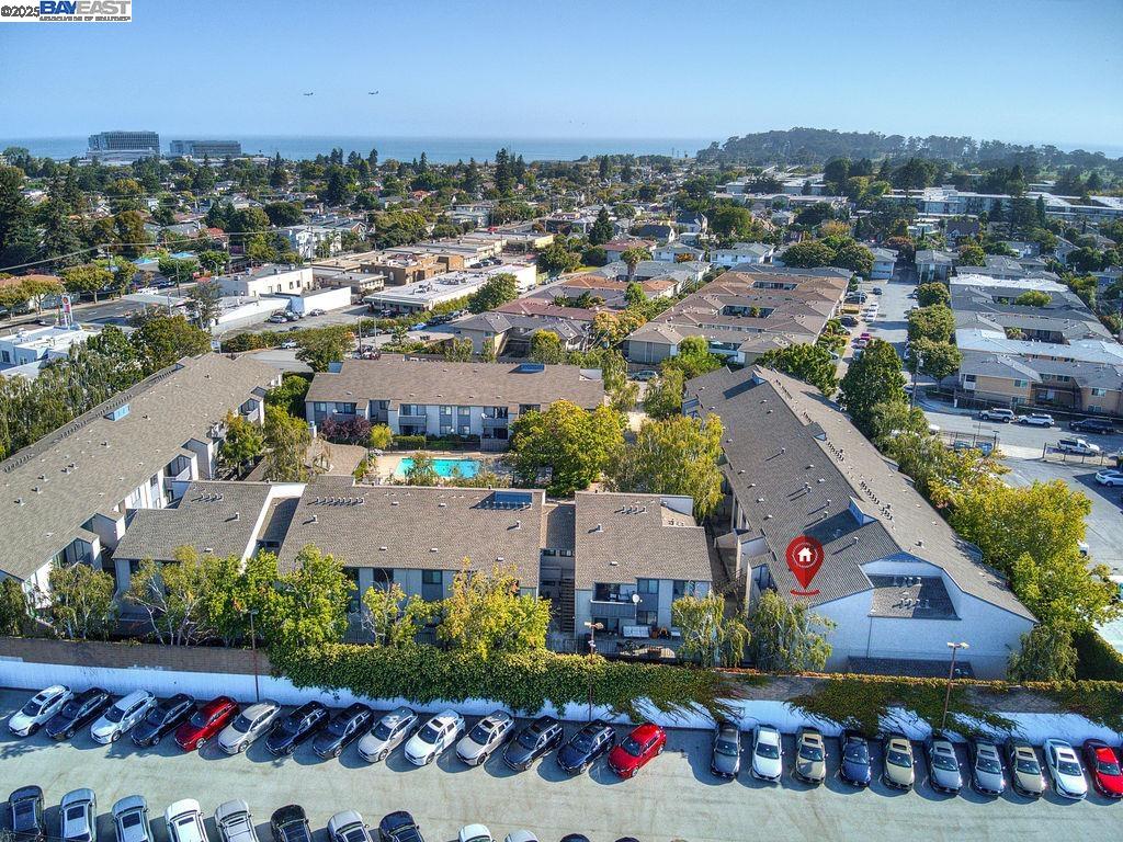 Detail Gallery Image 5 of 22 For 845 Woodside Way #111,  San Mateo,  CA 94401 - 2 Beds | 2 Baths