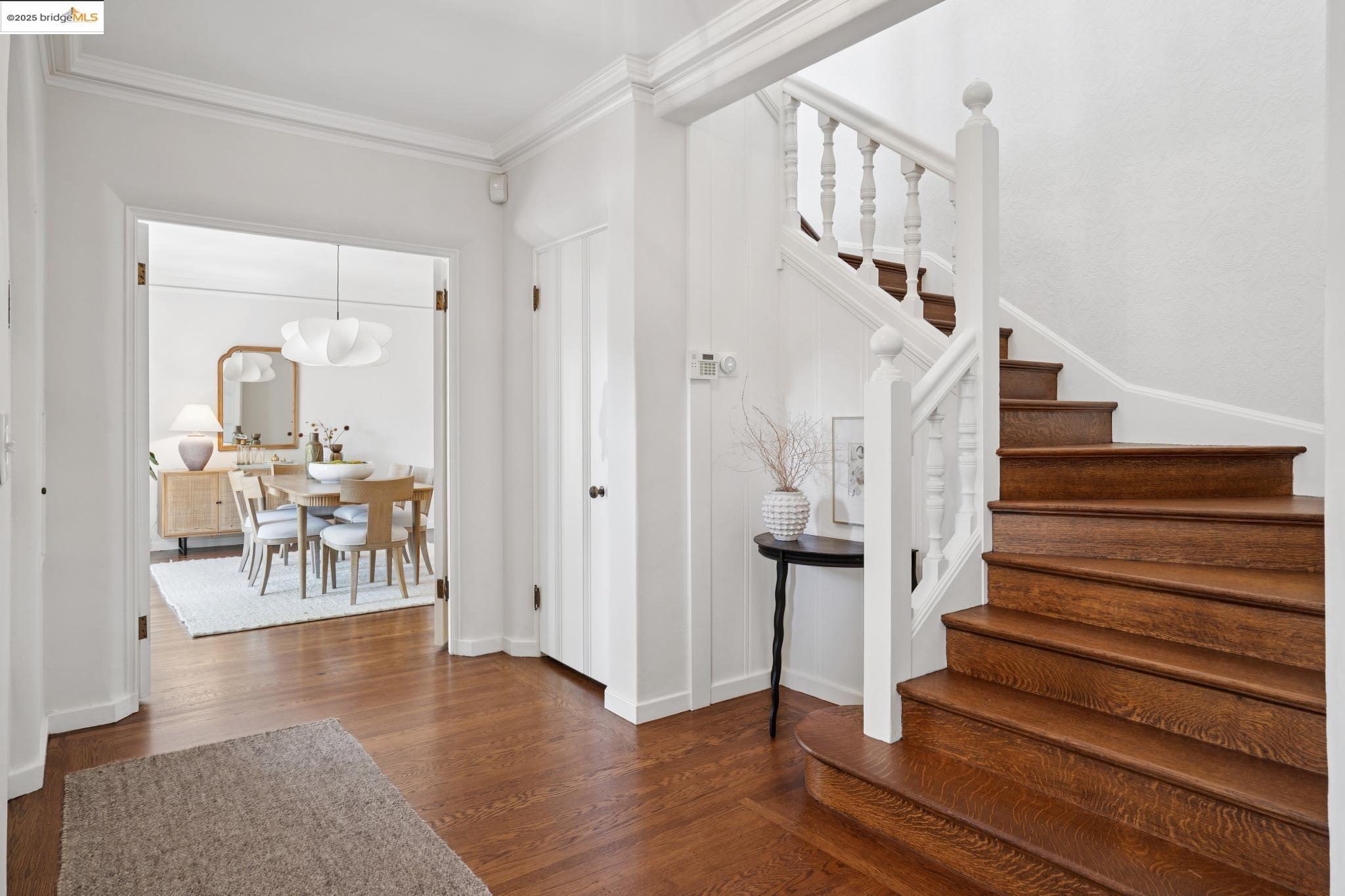 Detail Gallery Image 23 of 60 For 33 Richardson Way, Piedmont,  CA 94611 - 4 Beds | 3 Baths
