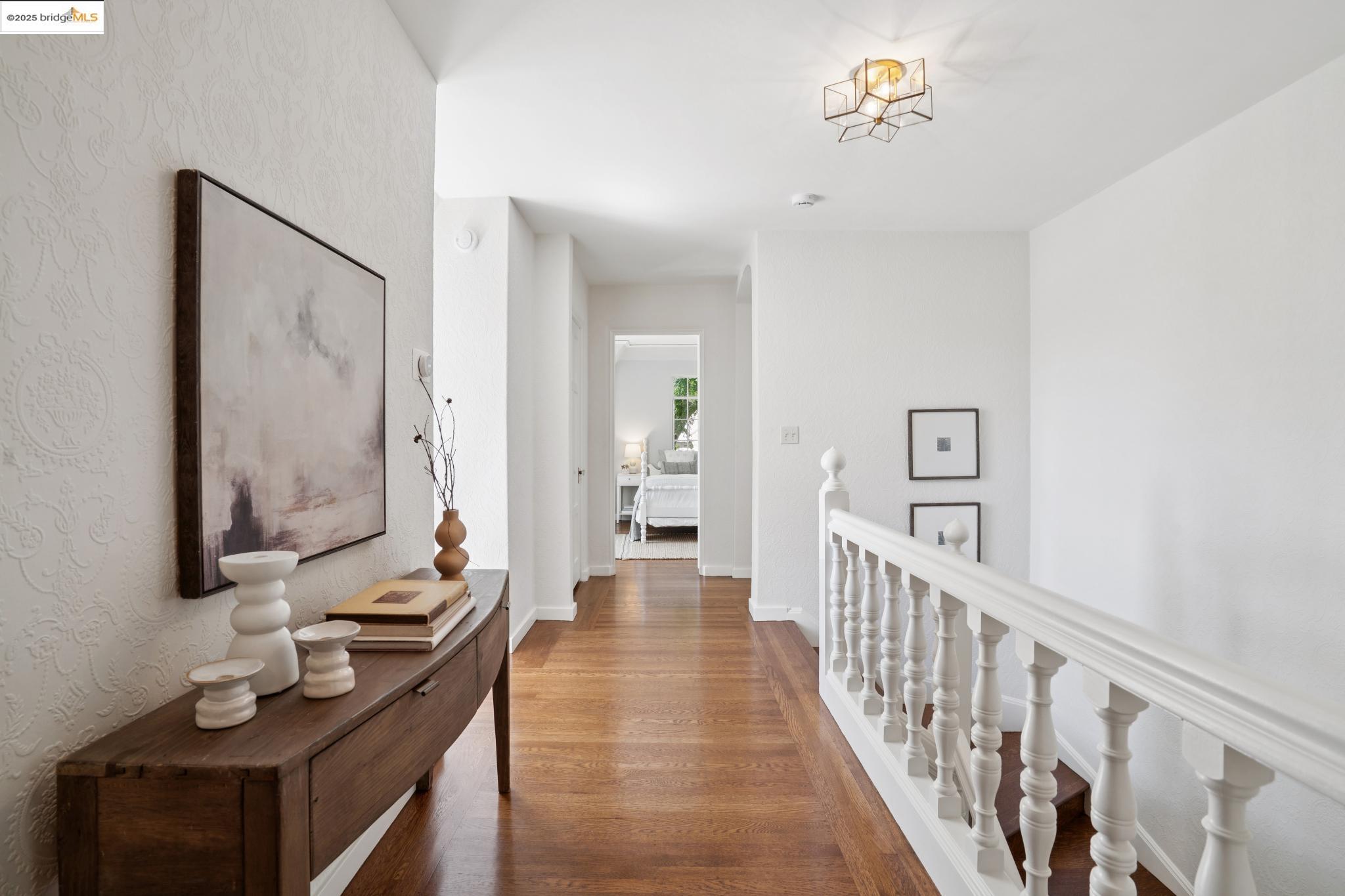 Detail Gallery Image 24 of 60 For 33 Richardson Way, Piedmont,  CA 94611 - 4 Beds | 3 Baths