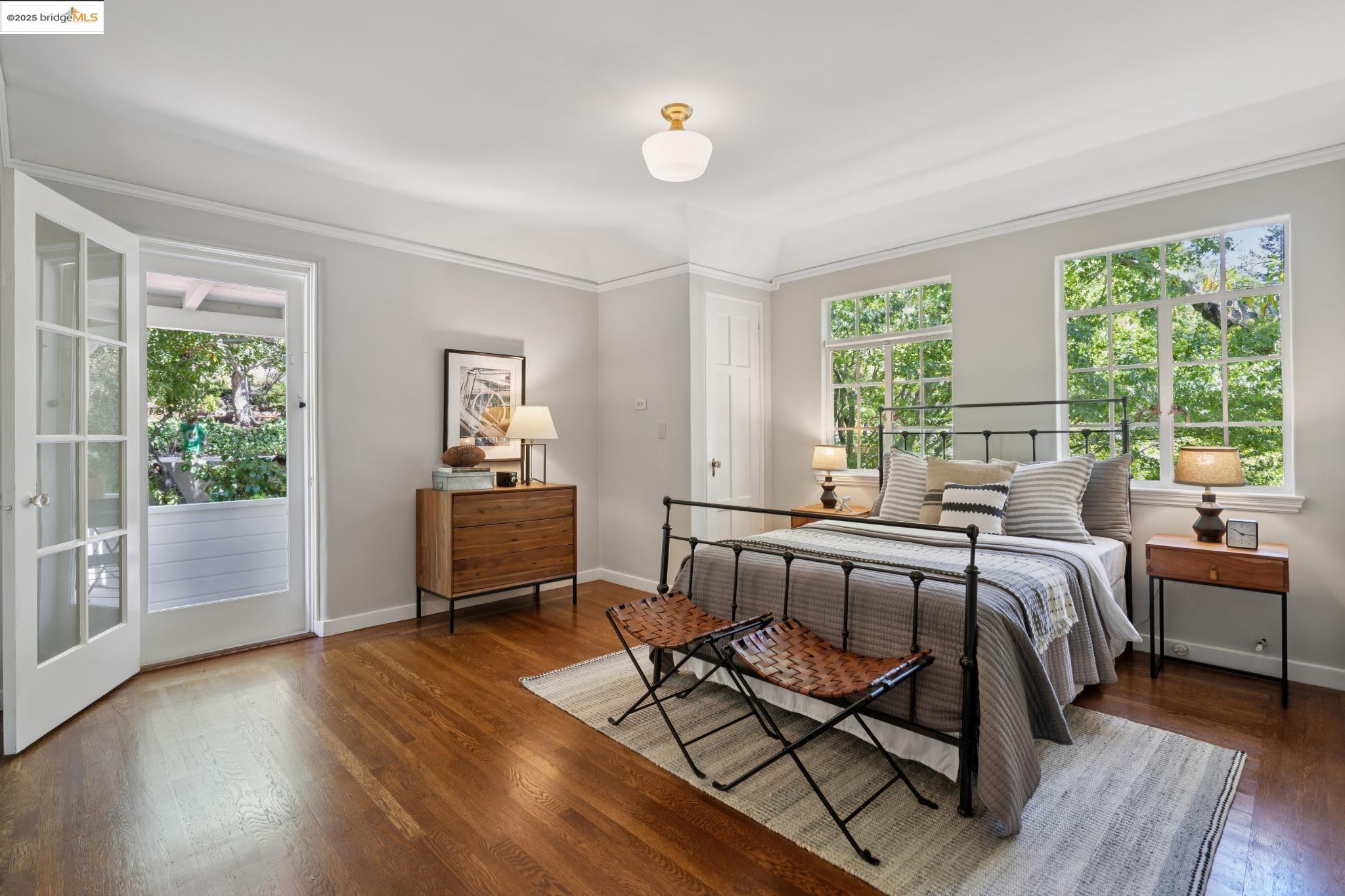 Detail Gallery Image 31 of 60 For 33 Richardson Way, Piedmont,  CA 94611 - 4 Beds | 3 Baths