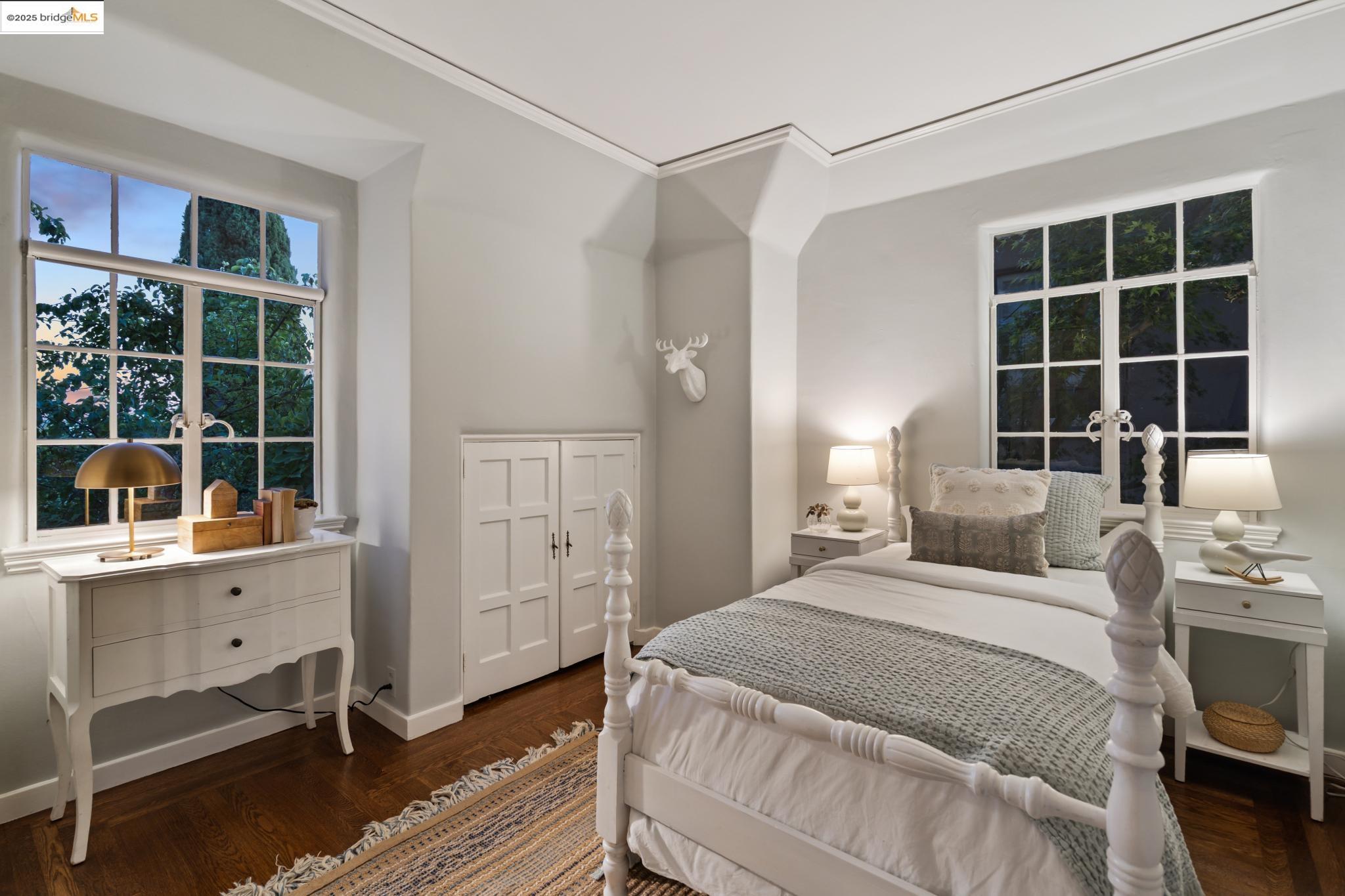 Detail Gallery Image 56 of 60 For 33 Richardson Way, Piedmont,  CA 94611 - 4 Beds | 3 Baths