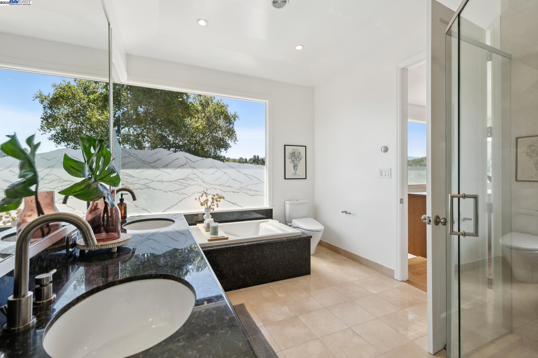 Detail Gallery Image 32 of 60 For 184 Hilldale Dr, San Anselmo,  CA 94960 - 4 Beds | 3 Baths