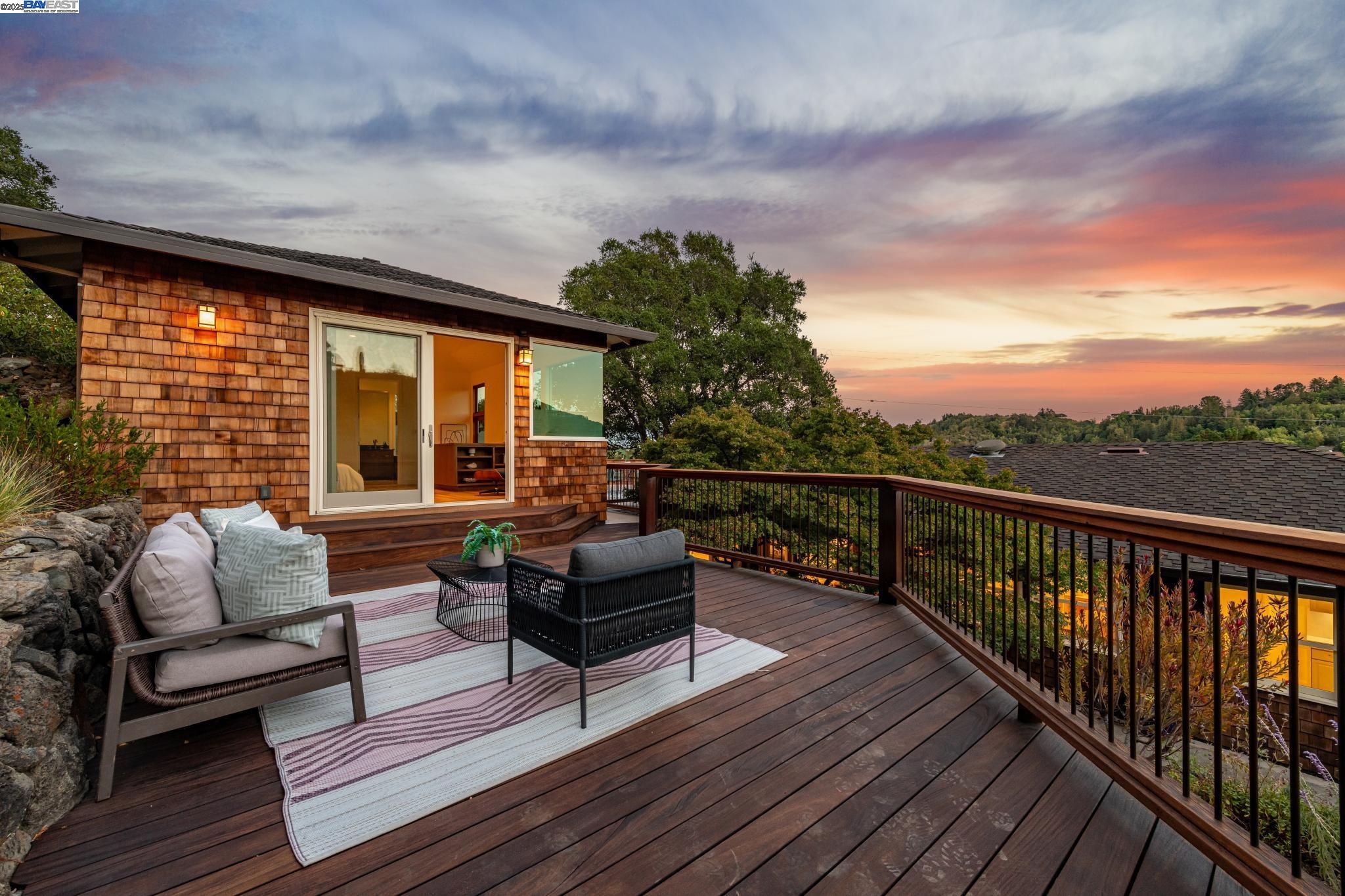 Detail Gallery Image 38 of 60 For 184 Hilldale Dr, San Anselmo,  CA 94960 - 4 Beds | 3 Baths