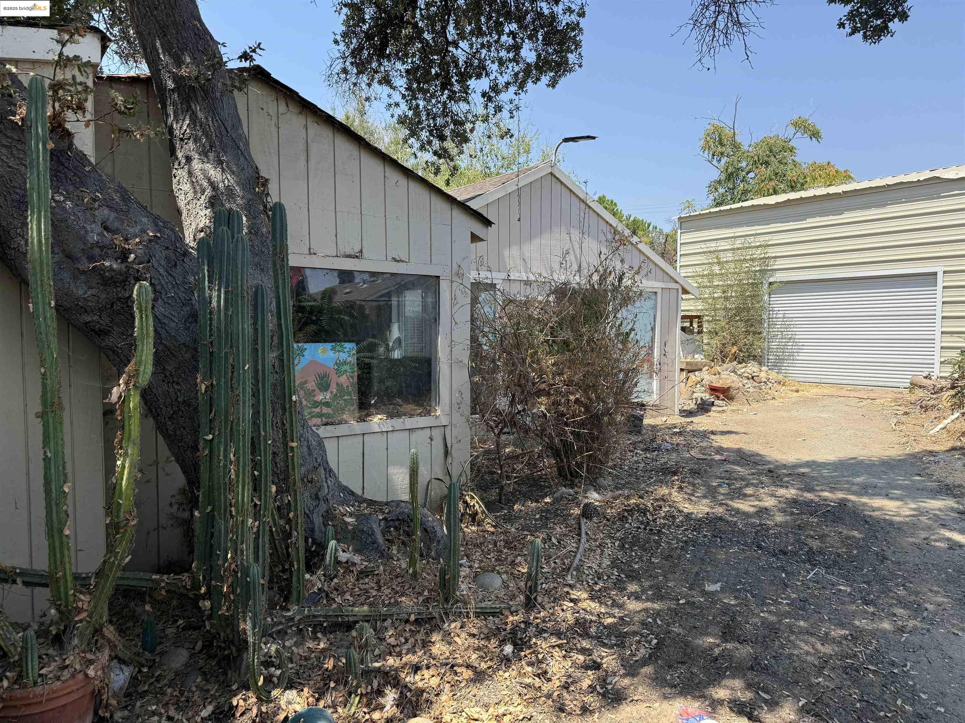 Detail Gallery Image 2 of 3 For 160 W Bolton Road, Oakley,  CA 94561-9999 - 2 Beds | 1 Baths