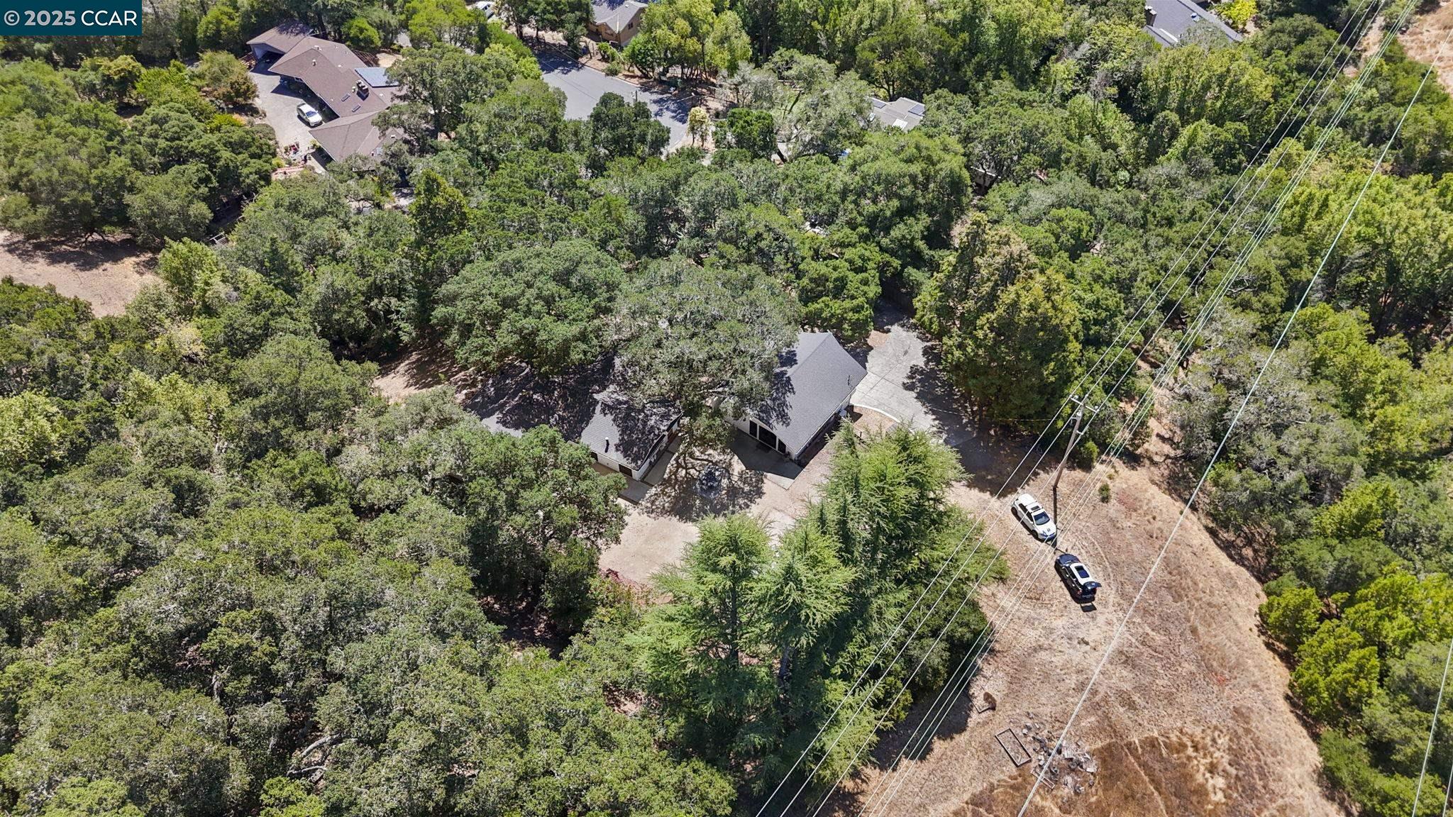 Detail Gallery Image 45 of 53 For 10 Albo Ct, Orinda,  CA 94563 - 5 Beds | 3/1 Baths