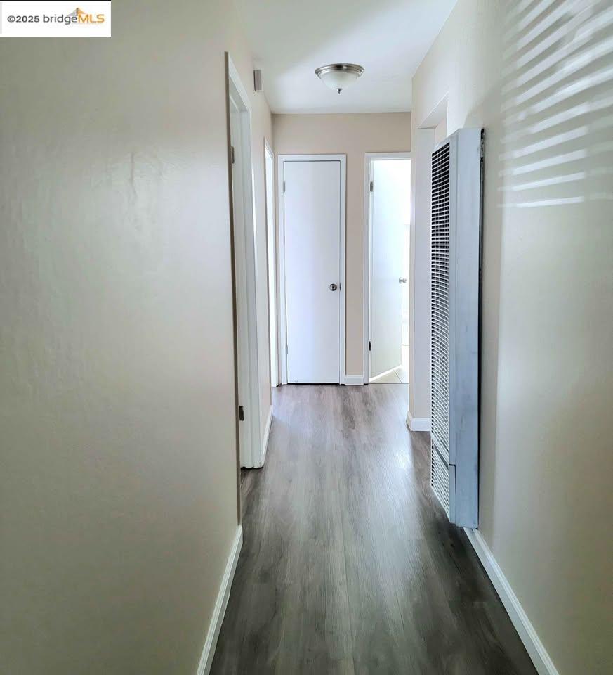 Detail Gallery Image 5 of 11 For 305 W 13th St, Pittsburg,  CA 94565 - 3 Beds | 1 Baths