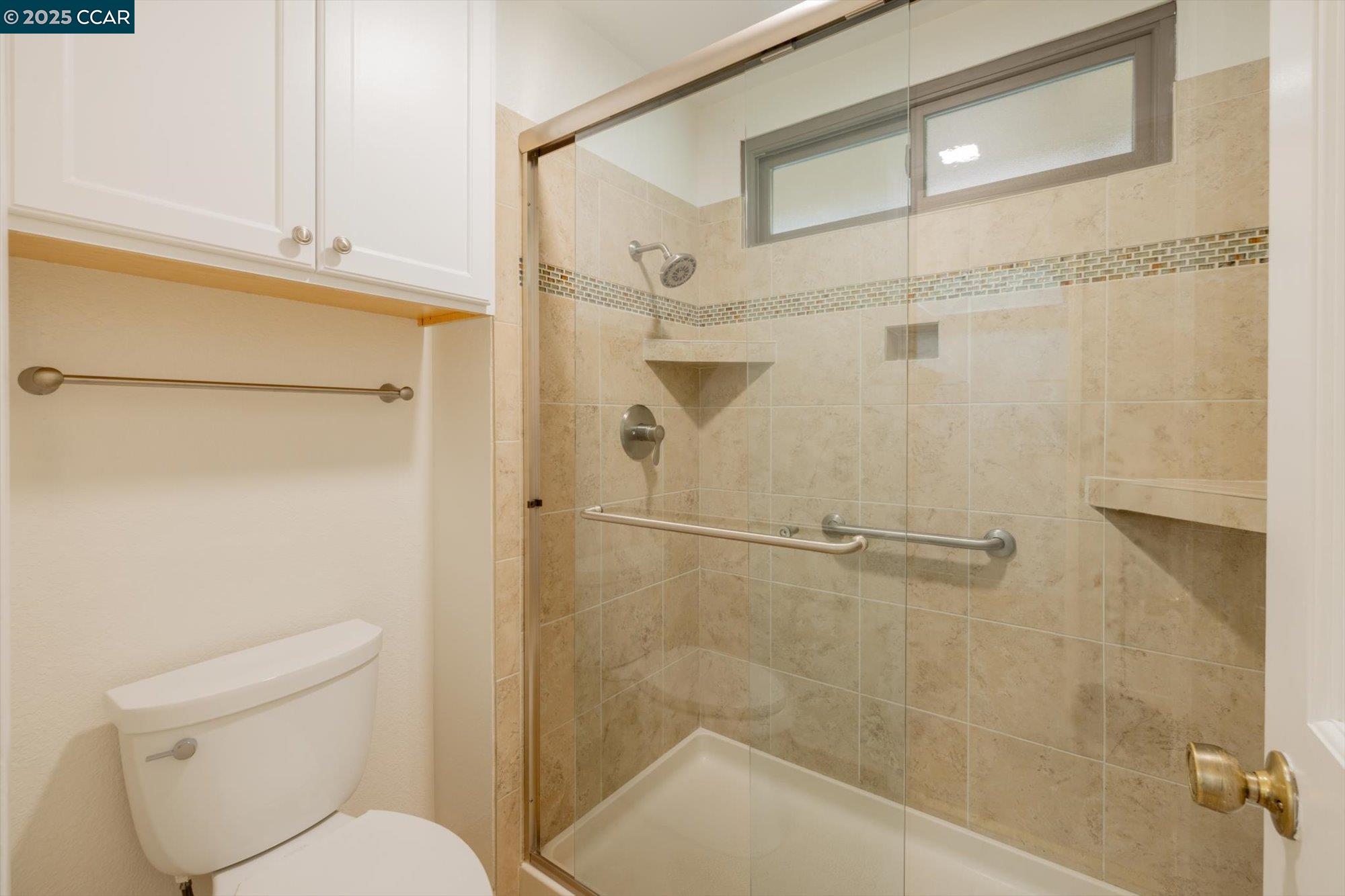 Detail Gallery Image 19 of 41 For 171 Mount Tam Ct, Martinez,  CA 94553 - 4 Beds | 2 Baths