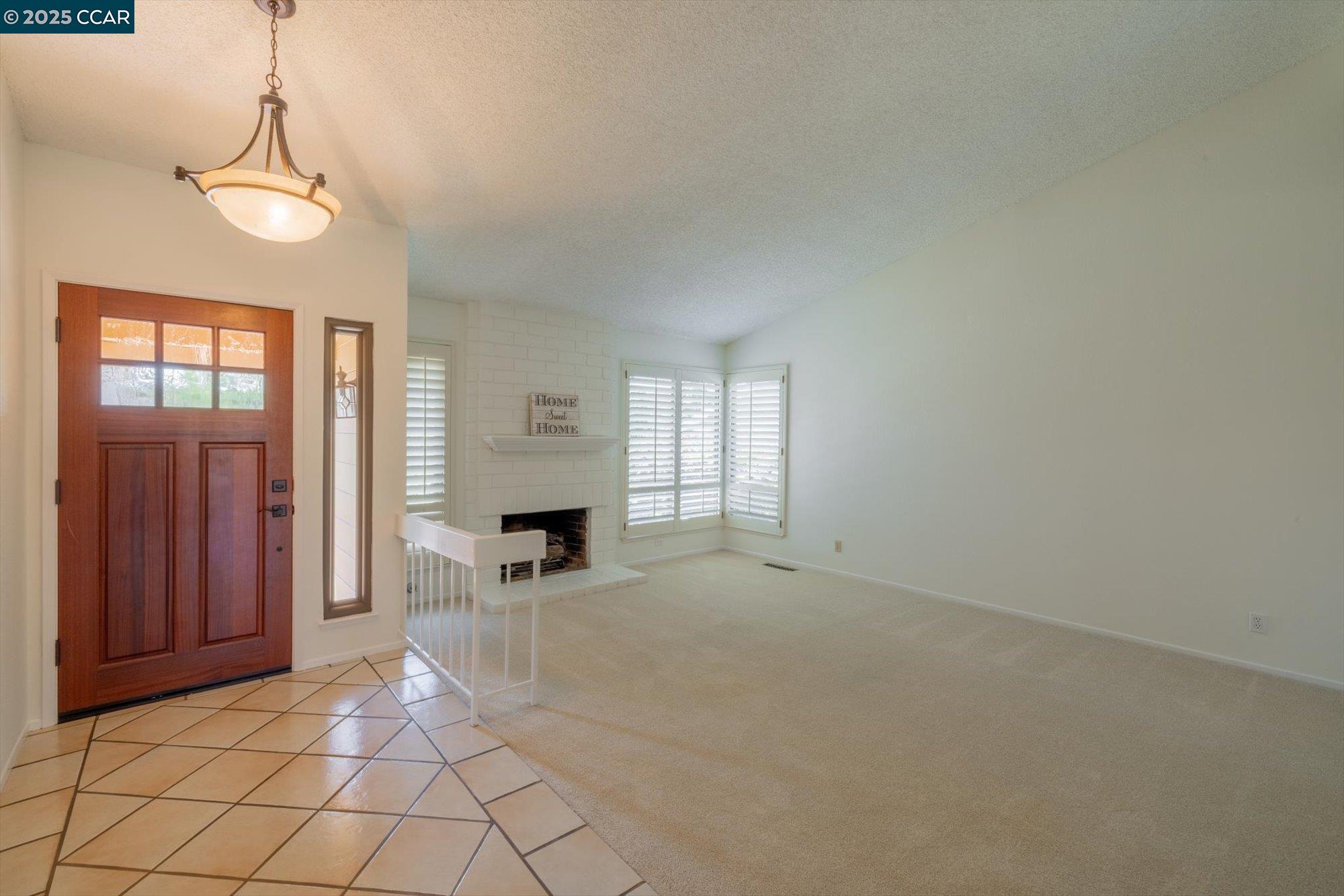 Detail Gallery Image 5 of 41 For 171 Mount Tam Ct, Martinez,  CA 94553 - 4 Beds | 2 Baths