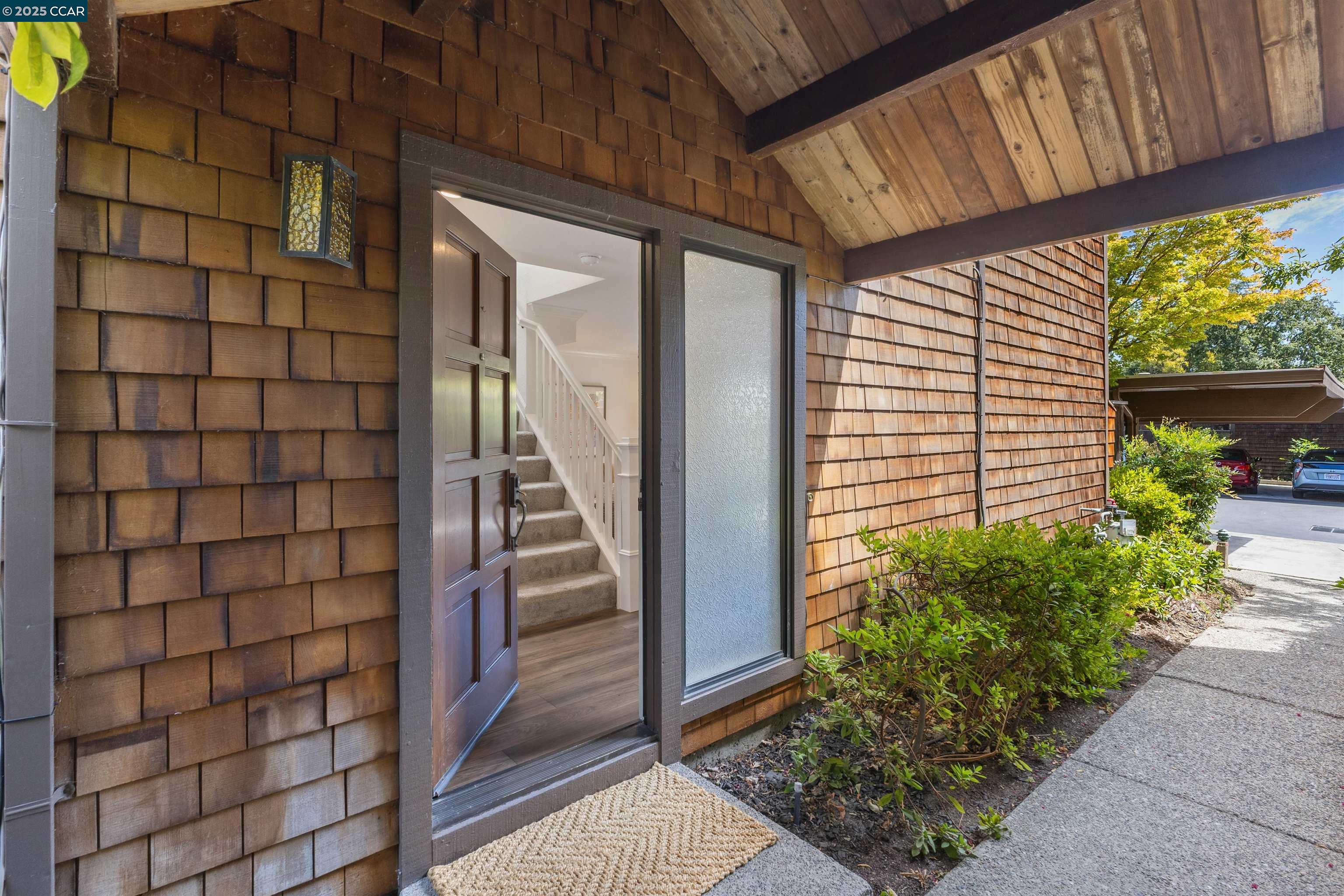 Detail Gallery Image 28 of 28 For 7 Songbird Ct, Lafayette,  CA 94549 - 2 Beds | 2/1 Baths
