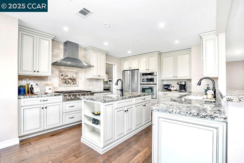 Detail Gallery Image 11 of 51 For 428 Snowdon Pl, Danville,  CA 94506 - 4 Beds | 3 Baths