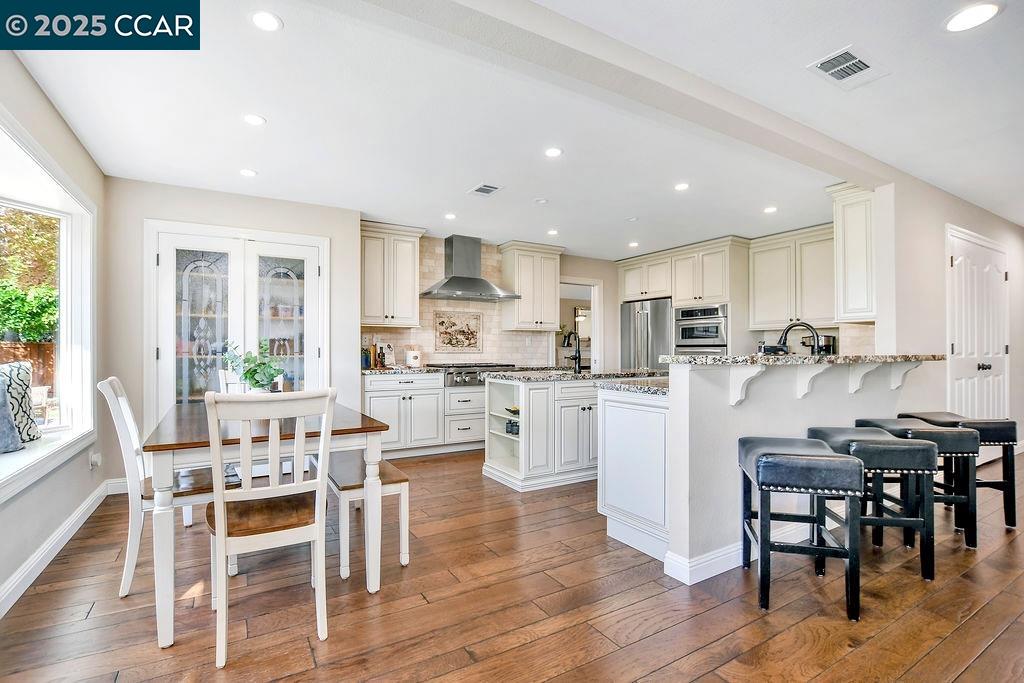 Detail Gallery Image 13 of 51 For 428 Snowdon Pl, Danville,  CA 94506 - 4 Beds | 3 Baths