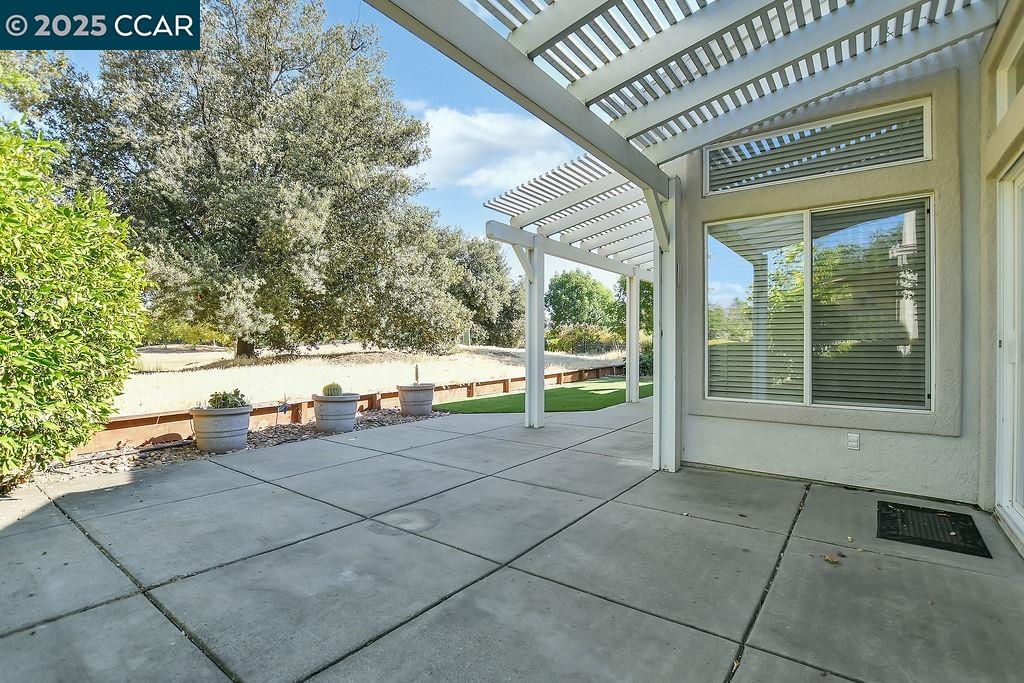 Detail Gallery Image 32 of 47 For 80 Gala Ln, Brentwood,  CA 94513 - 3 Beds | 2/1 Baths